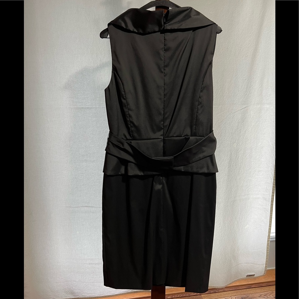 Dress - Picture 2 of 5